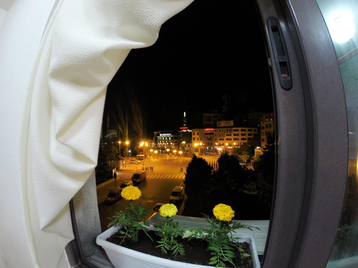 The Rooftop Hostel Шкодер Екстер'єр фото